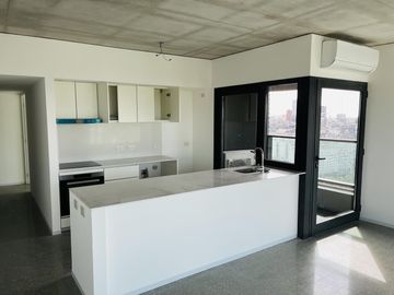 Departamento Venta Tres Ambientes con cochera en Huergo 475