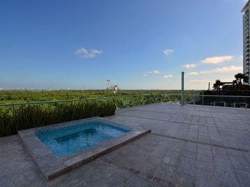 OASIS MALECÓN: HORIZONTE DE LUJO Y CONFORT
