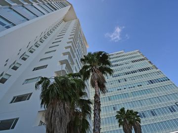 OASIS MALECÓN: HORIZONTE DE LUJO Y CONFORT