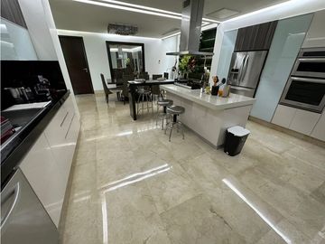 CASA DE LUJO EN CONJUNTO EN VENTA EN VILLA CAMPESTRE