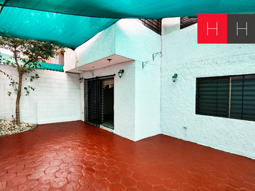 Casa en venta Cumbres 6 sector