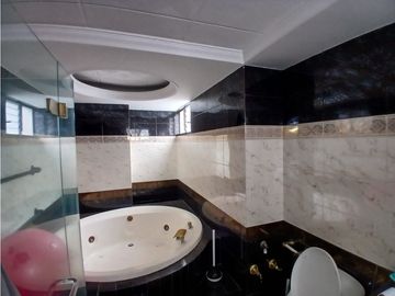 VENTA APARTAMENTO AMPLIO Y CON EXCELENTE UBICACION PINARES PEREIRA