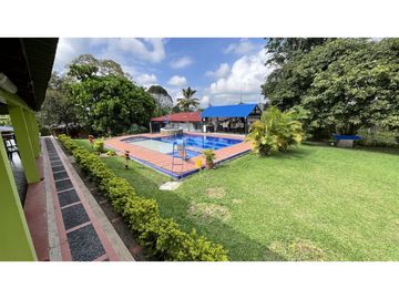 VENTA DE FINCA-HOTEL EN ARMENIA, QUINDO, COLOMBIA