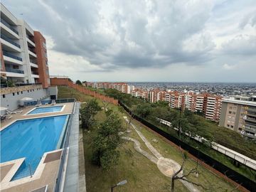 VENTA HERMOSO APARTAMENTO LOS CRISTALES CALI  [JC]