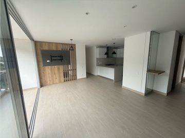 VENTA HERMOSO APARTAMENTO LOS CRISTALES CALI  [JC]