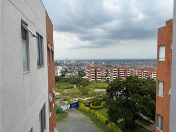 VENTA HERMOSO APARTAMENTO LOS CRISTALES CALI  [JC]