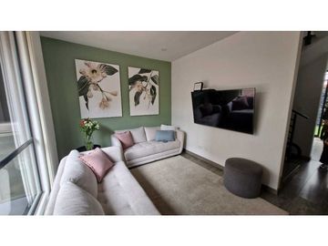 Hermosa casa para venta con.zona verde privada