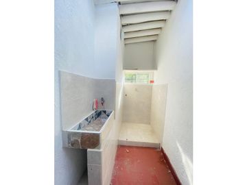 VENDO CASA  EN EL BARRIO PARAISO