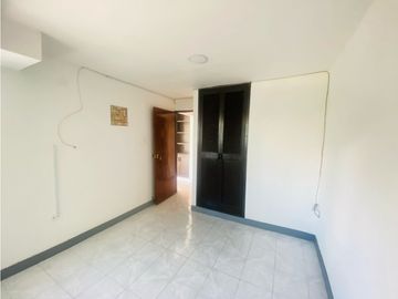 VENDO CASA  EN EL BARRIO PARAISO
