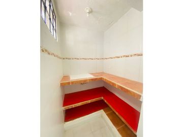 VENDO CASA  EN EL BARRIO PARAISO