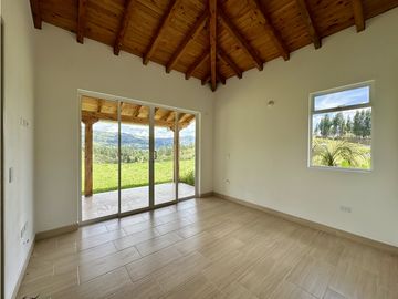 Venta De Casa Campestre Guarne
