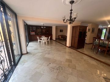 Venta Casa Cali Norte, Barrio La Flora