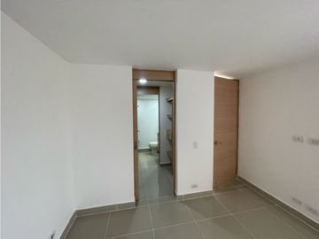 VENTA DE APARTAMENTO EN LA LOMA DE LOS BERNAL RANGO 7