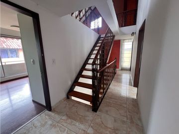 Rento casa en conjunto residencial Avenida sur Pereira