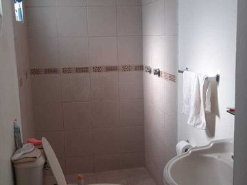 Excelente casa y terreno en venta en Xochimilco.