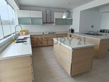 Paraiso frente al mar casa en venta en caleta vidal - Barranca