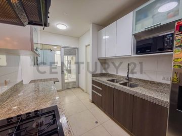 Venta Departamento en 1er piso en San Isidro