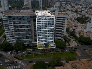 Venta Departamento en 1er piso en San Isidro