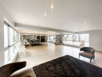 Venta Departamento en 1er piso en San Isidro