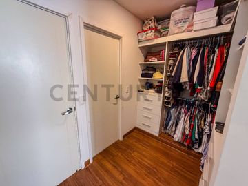 Venta Departamento en 1er piso en San Isidro