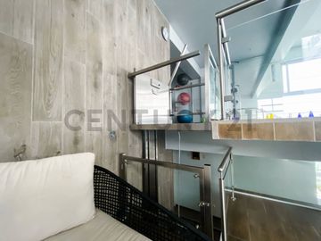 Venta Departamento en 1er piso en San Isidro