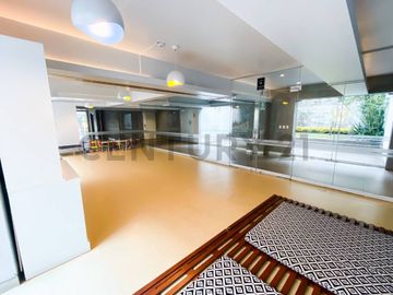 Venta Departamento en 1er piso en San Isidro