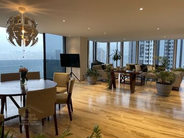 Departamento en venta en Avivia Bosque Real, Huixquilucan