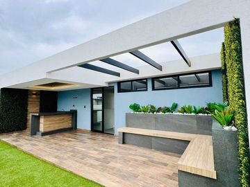 Casa en  venta en Angelopolis con 4 habitaciones y roofgarden, Parque Zacatecas.