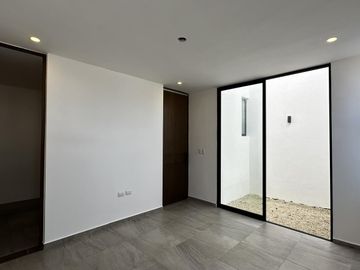 Casa de 3 recámaras dentro de privada en Conkal