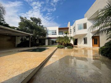 Casa en Las Quintas