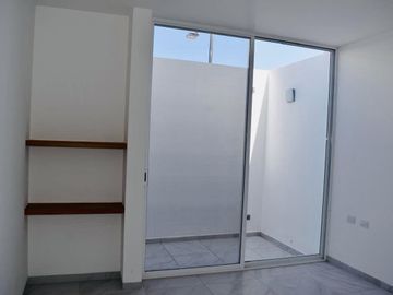 CASA EN. VENTA EN ST. ANGELO