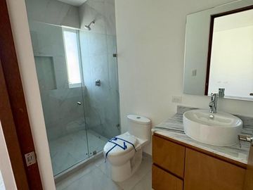CASA EN. VENTA EN ST. ANGELO