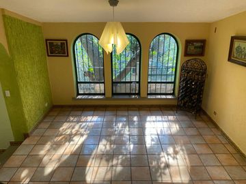 Casa en Fraccionamiento Jardines de Acapatzingo