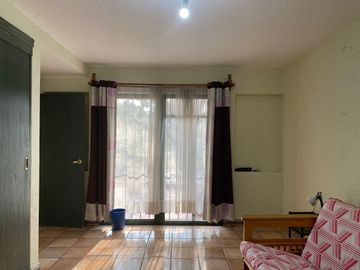Casa en Fraccionamiento Jardines de Acapatzingo