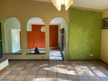 Casa en Fraccionamiento Jardines de Acapatzingo