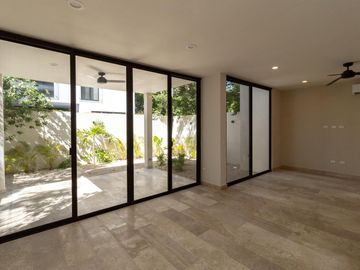 Casa en Venta en Residencial Valenia