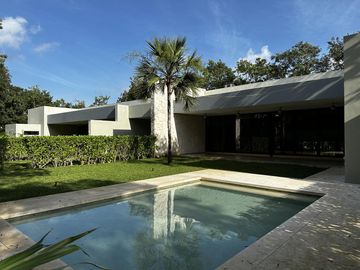Casa en Venta en Residencial Valenia