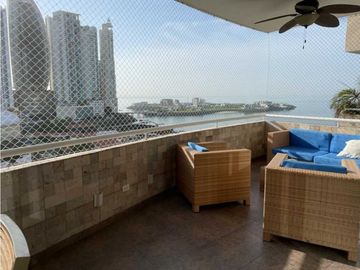 SE VENDE APARTAMENTO  EN PAITILLA PH TORRE DEL PARQUE 227 METROS