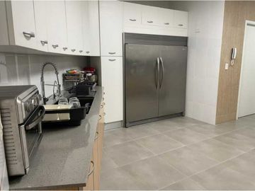 SE VENDE APARTAMENTO  EN PAITILLA PH TORRE DEL PARQUE 227 METROS