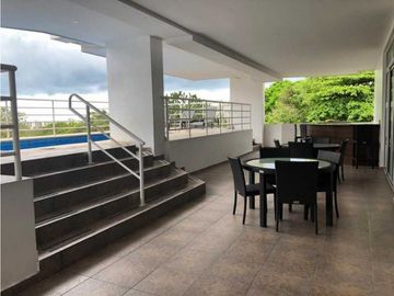 SE VENDE APARTAMENTO  EN PAITILLA PH TORRE DEL PARQUE 227 METROS