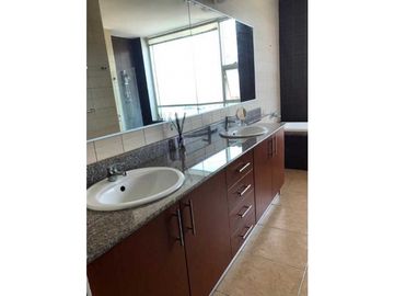 SE VENDE APARTAMENTO  EN PAITILLA PH TORRE DEL PARQUE 227 METROS