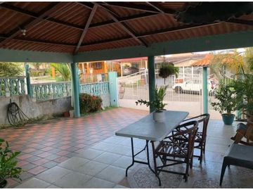 VENDO CASA EN LA CHORRERA PUERTO CAIMITO 3R