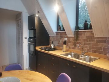 Hauslink Vende Preciosa Cabaña Equipada  2d2b + Altillo Cand