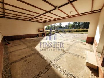Finster Vende Preciosa Casa Inglesa Ubicada En Futuro Condom
