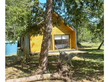 Mh&hauslink Vende, Hermosa Parcela Con Casa Y Cabaña En