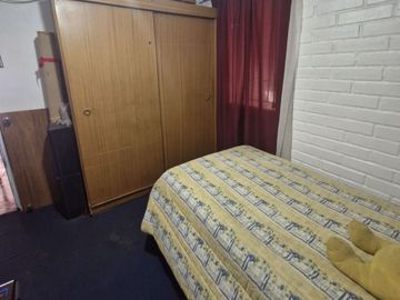 Hogares, Vende Amplia Casa 5d2b - Metro Las Parcelas - Avda.