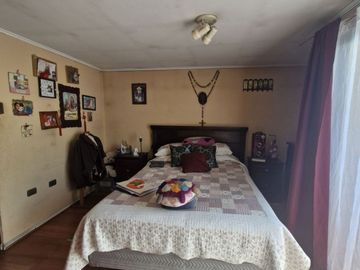 Hogares, Vende Amplia Casa 5d2b - Metro Las Parcelas - Avda.