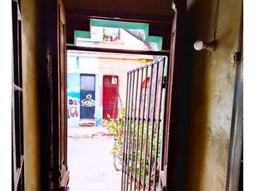 CASA PARA REMODELACION TOTAL 103/80m2