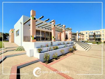 Departamento en Céntrico Condominio El Quisco Norte
