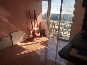 Departamento En Cerro Navia - Munizaga & Asociados